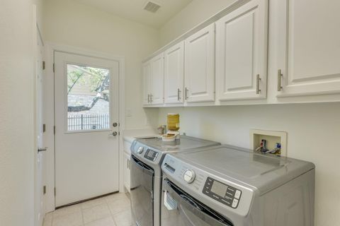Tiny photo for 38 Cottondale RD, The Hills, TX 78738 (MLS # 4773568)