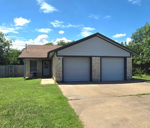 Photo of 15208 Spring Hill LN, Pflugerville, TX 78660 (MLS # 3172802)
