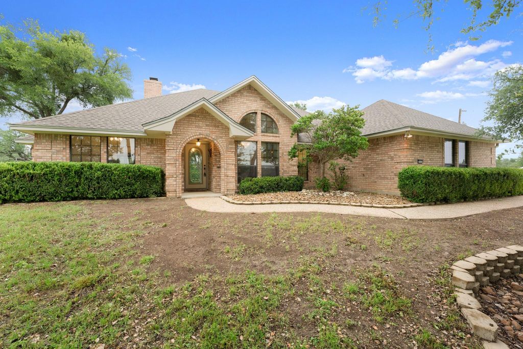 Photo of 3905 Broken Arrow DR, Harker Heights, TX 76548 (MLS # 3395196)