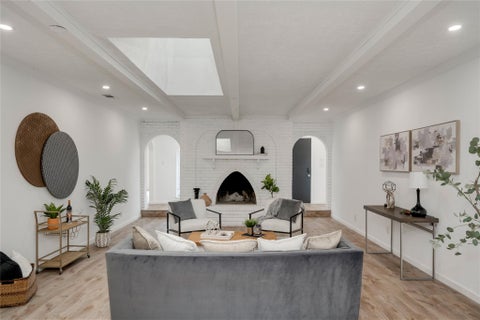 Tiny photo for 4202 N Hills DR, Austin, TX 78731 (MLS # 3122472)