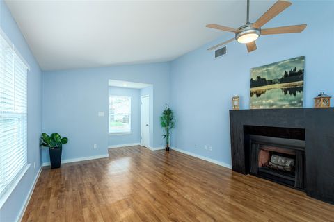 Tiny photo for 5909 Kevin Kelly PL, Austin, TX 78727 (MLS # 5643919)