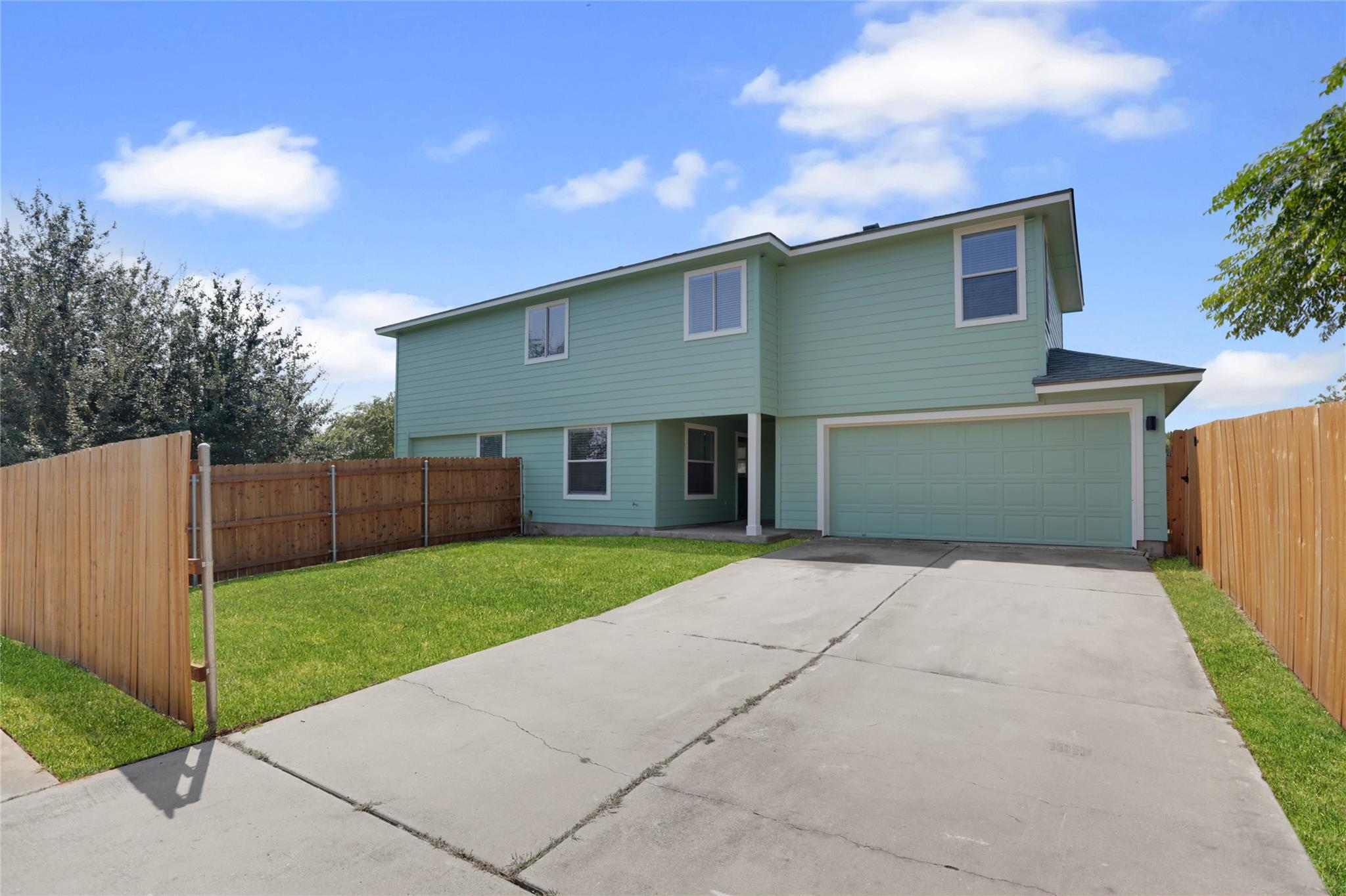 18801 Great Falls DR