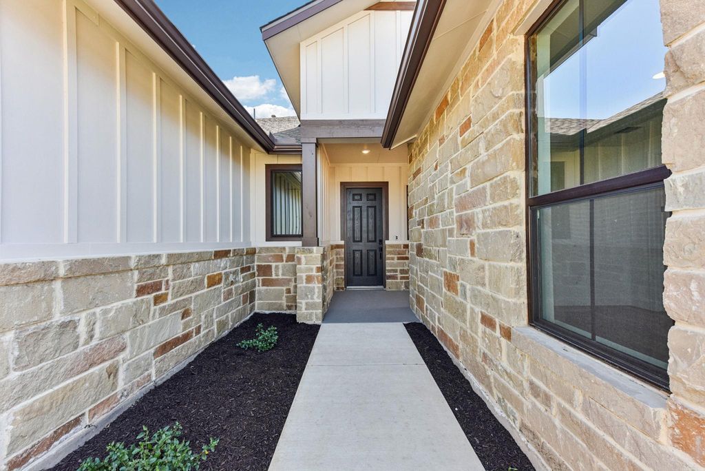Photo of 203 Olive Blossom TRL, San Marcos, TX 78666 (MLS # 4433361)