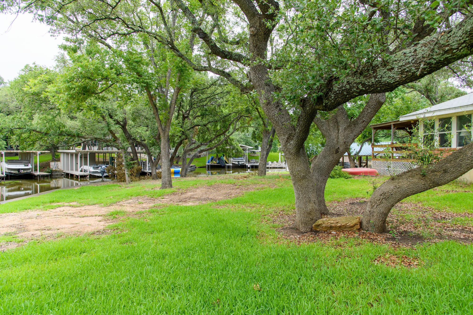 LOT 19 CR 132A