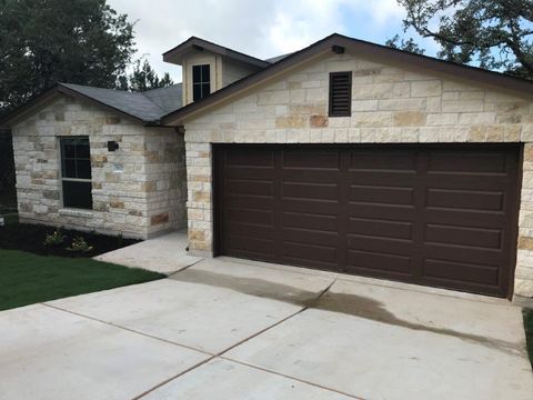 Photo of 21607 Surrey LN, Lago Vista, TX 78645 (MLS # 4183360)