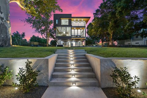 A home in Kingsland