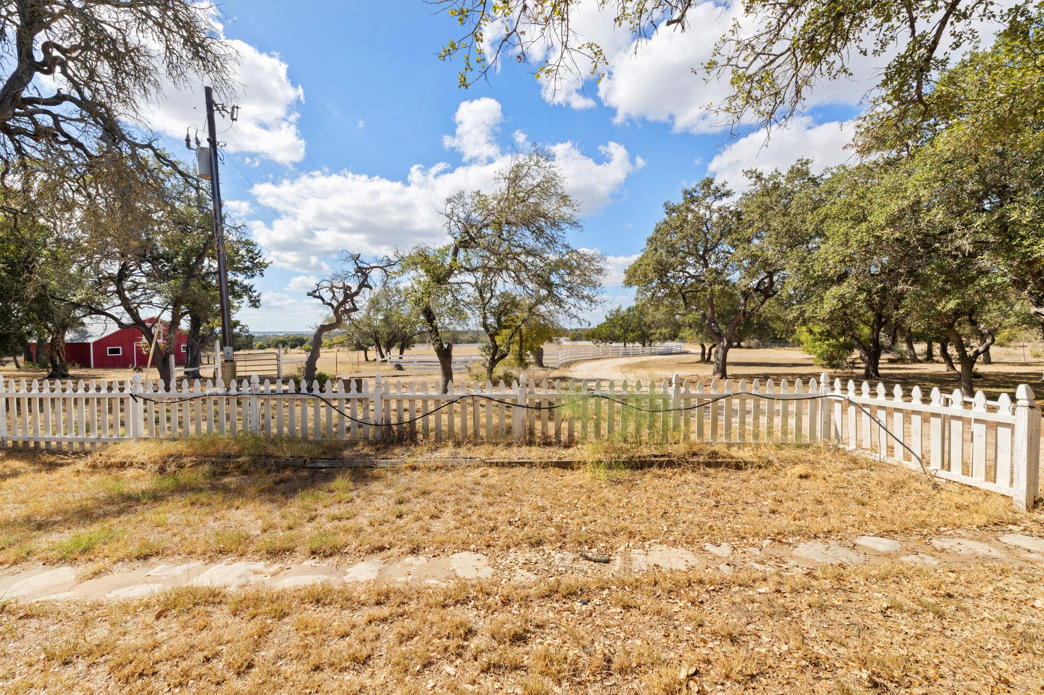 1151 Live Oak TRL