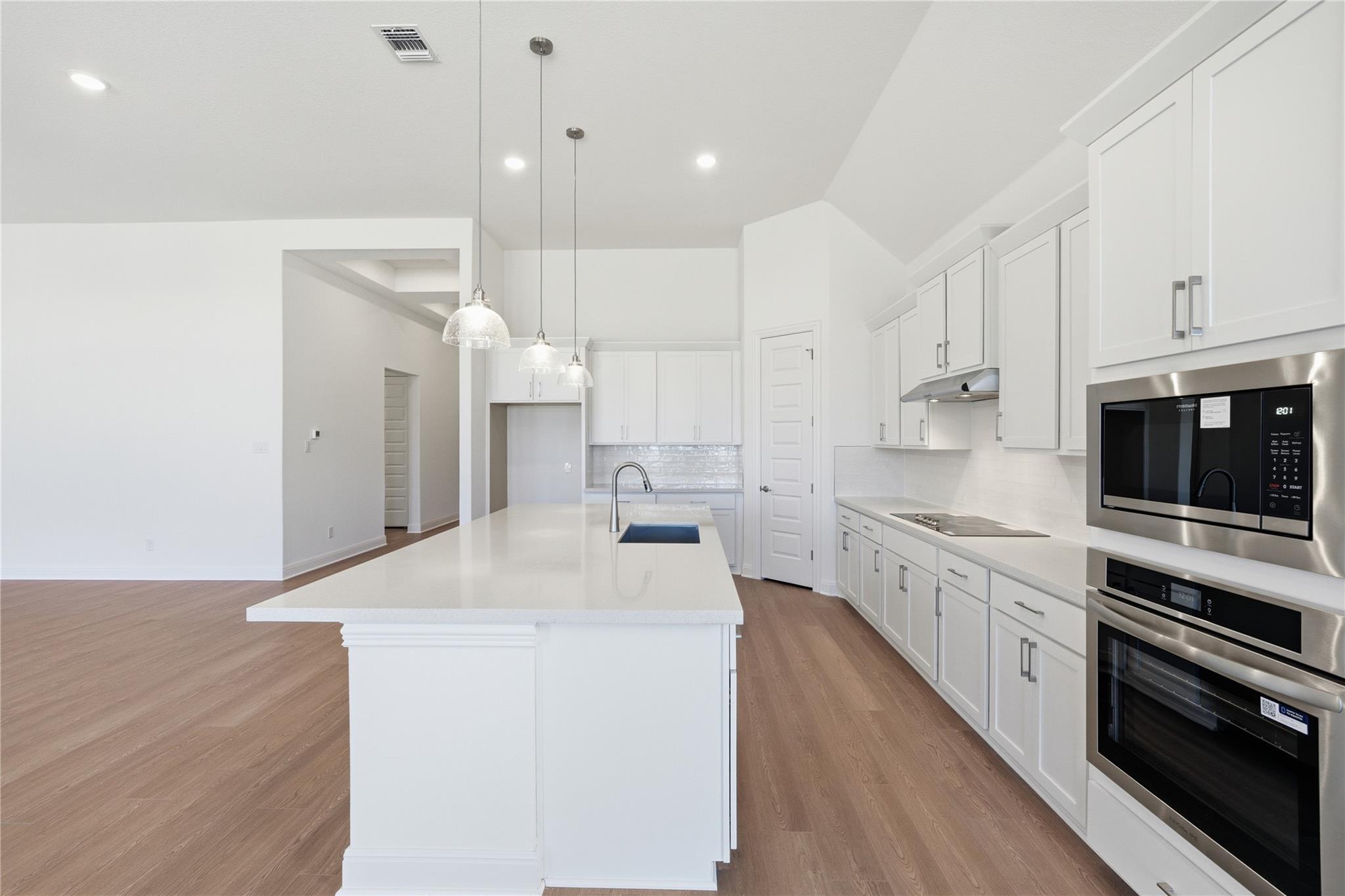 1208 Terrace View DR