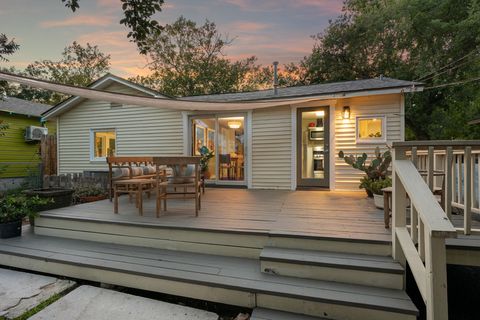 Tiny photo for 5403 AVENUE H Ave, Austin, TX 78751 (MLS # 3318339)