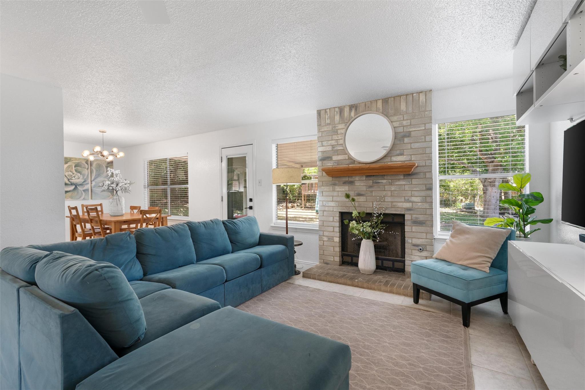 14034 Maricella LN