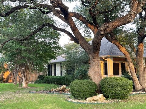 Photo of 120 W Brazos DR, Georgetown, TX 78628 (MLS # 8174968)