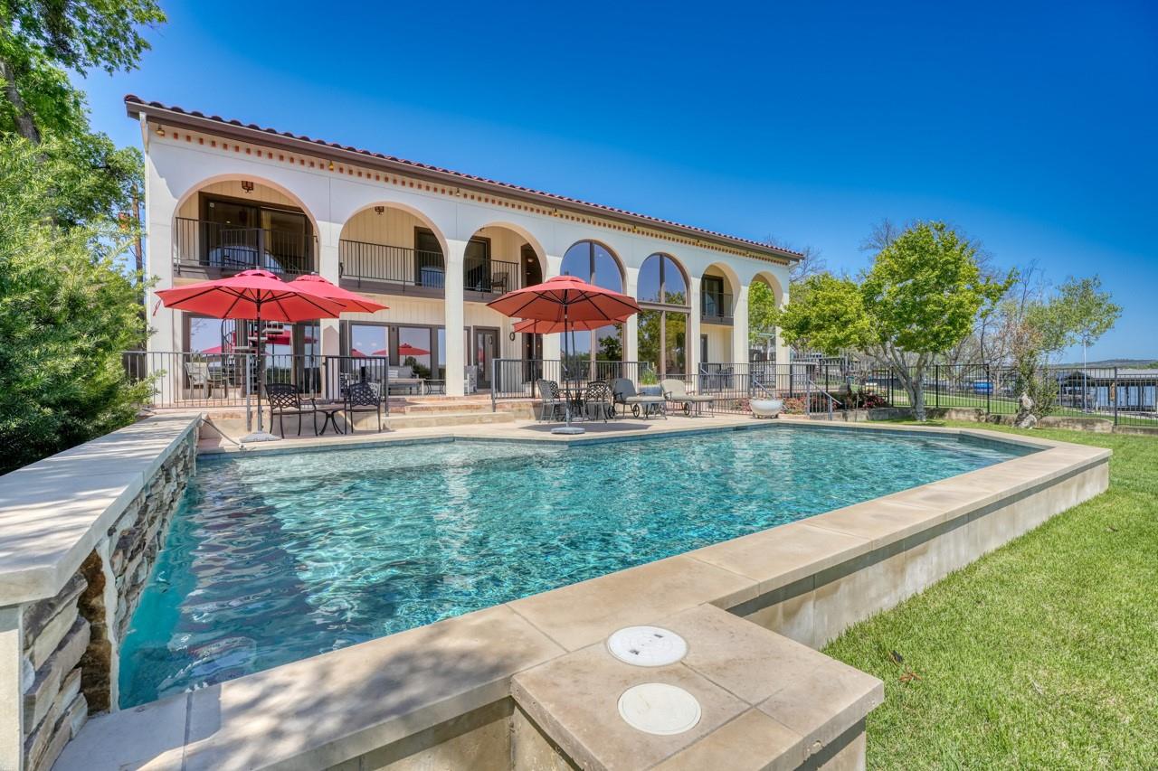 1940 Bluebonnet LN