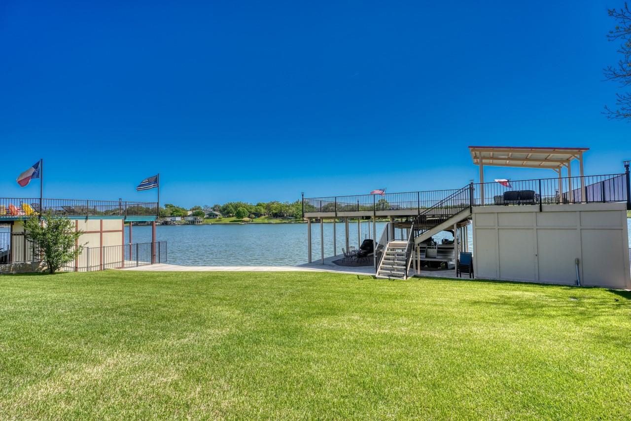 1940 Bluebonnet LN