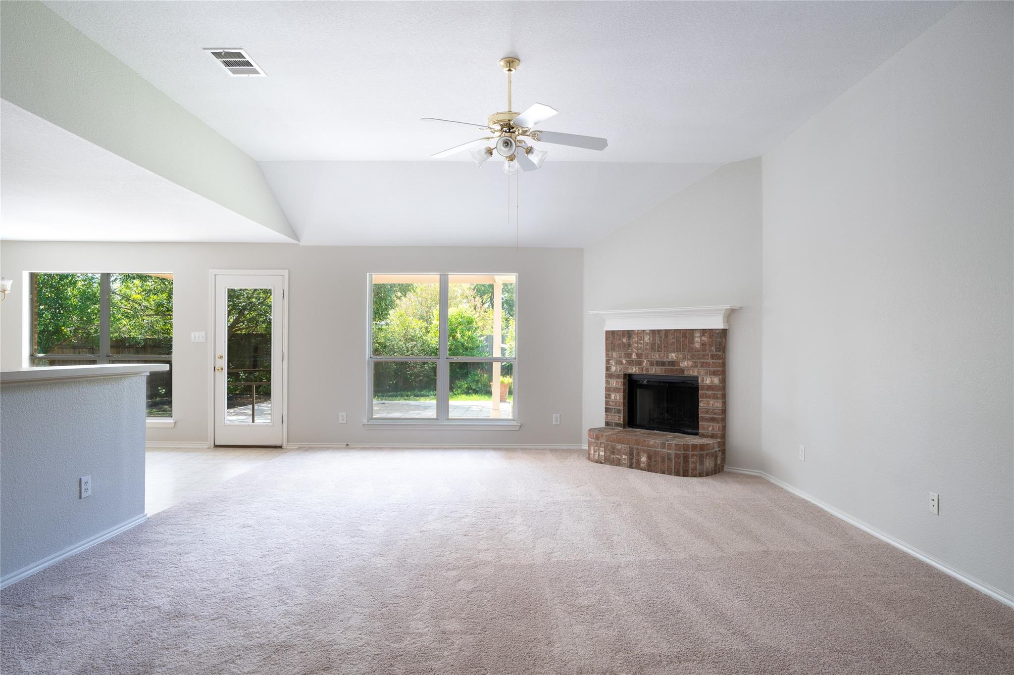 1610 Sunflower ST