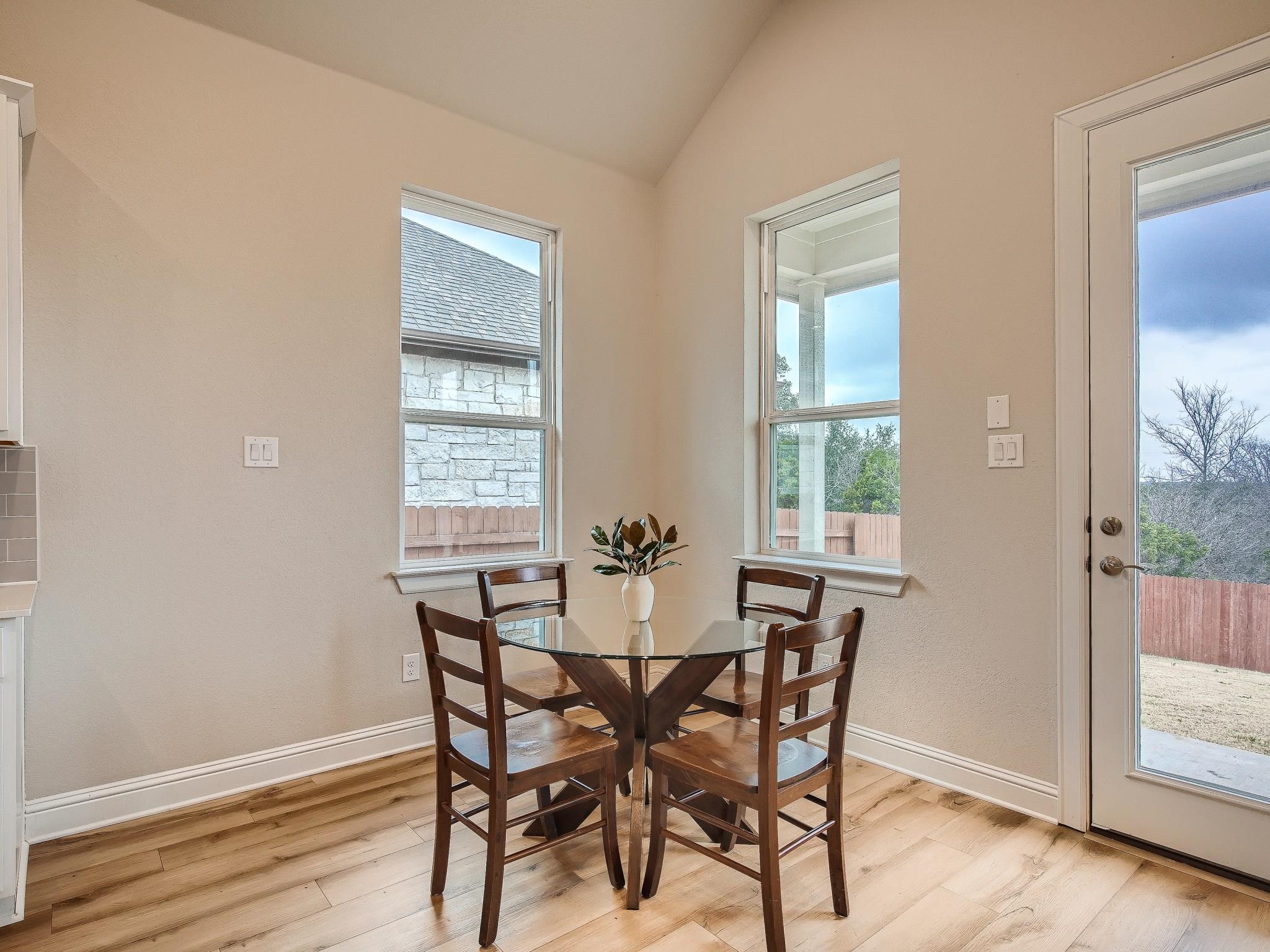 1220 Highland Ridge RD