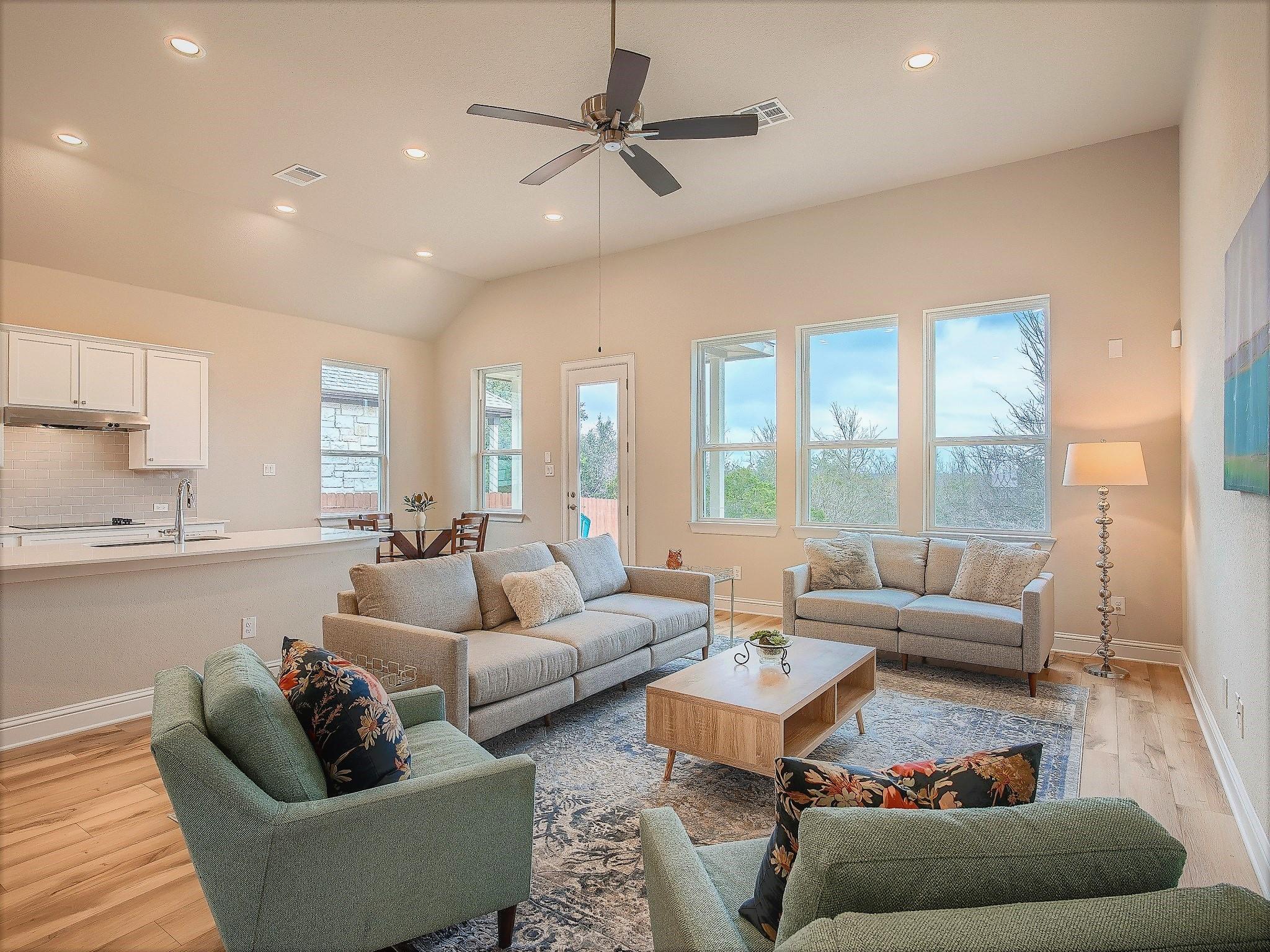 1220 Highland Ridge RD