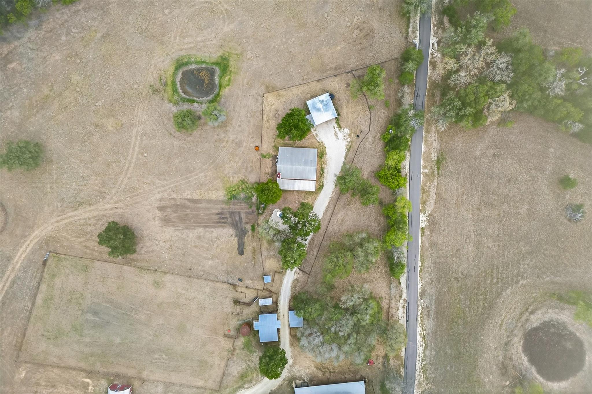 1077 Burdette Wells RD