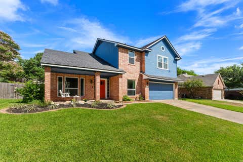 Photo of 504 PLEASANT VALLEY DR, Pflugerville, TX 78660 (MLS # 1555665)