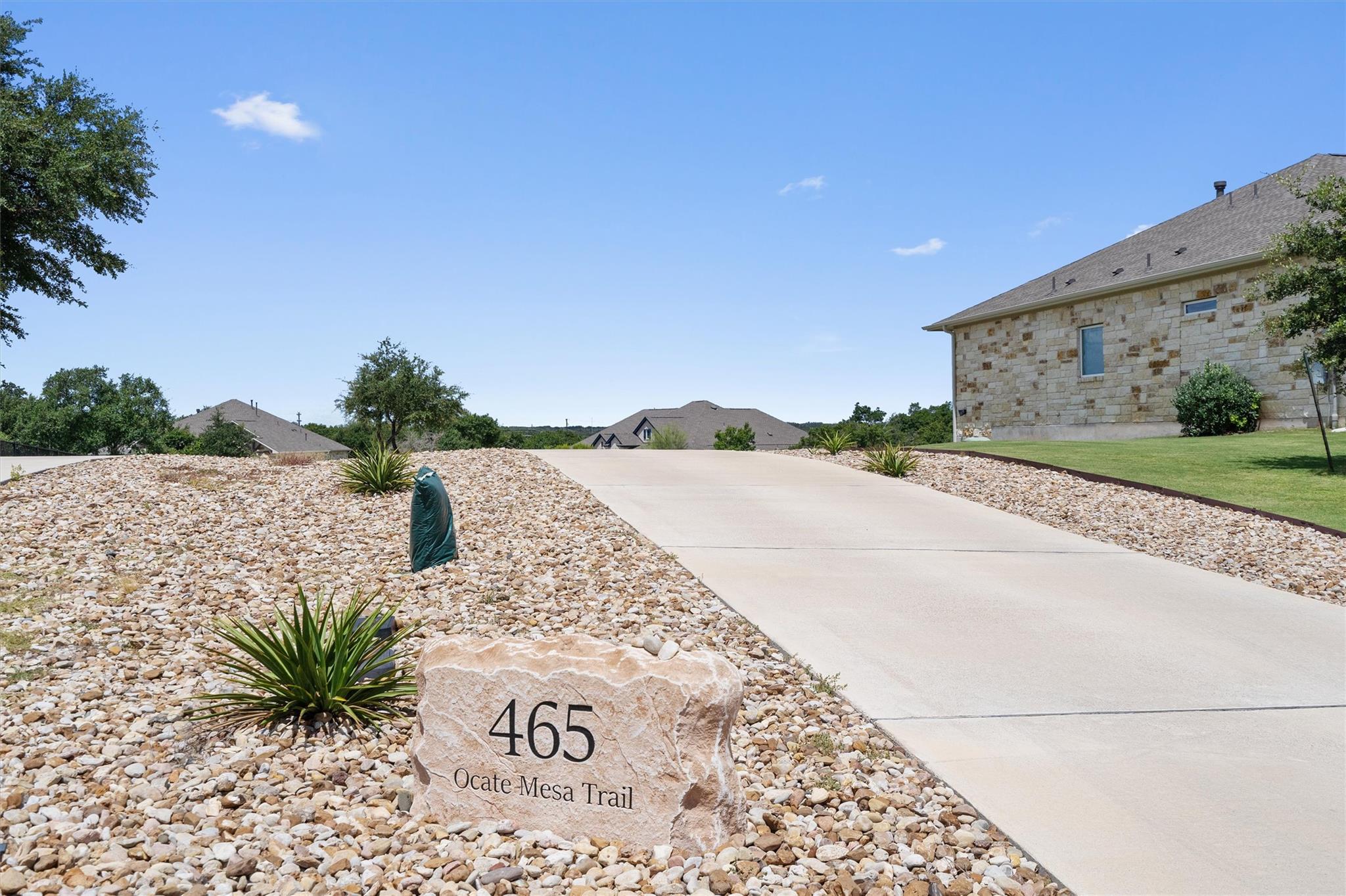 465 Ocate Mesa TRL