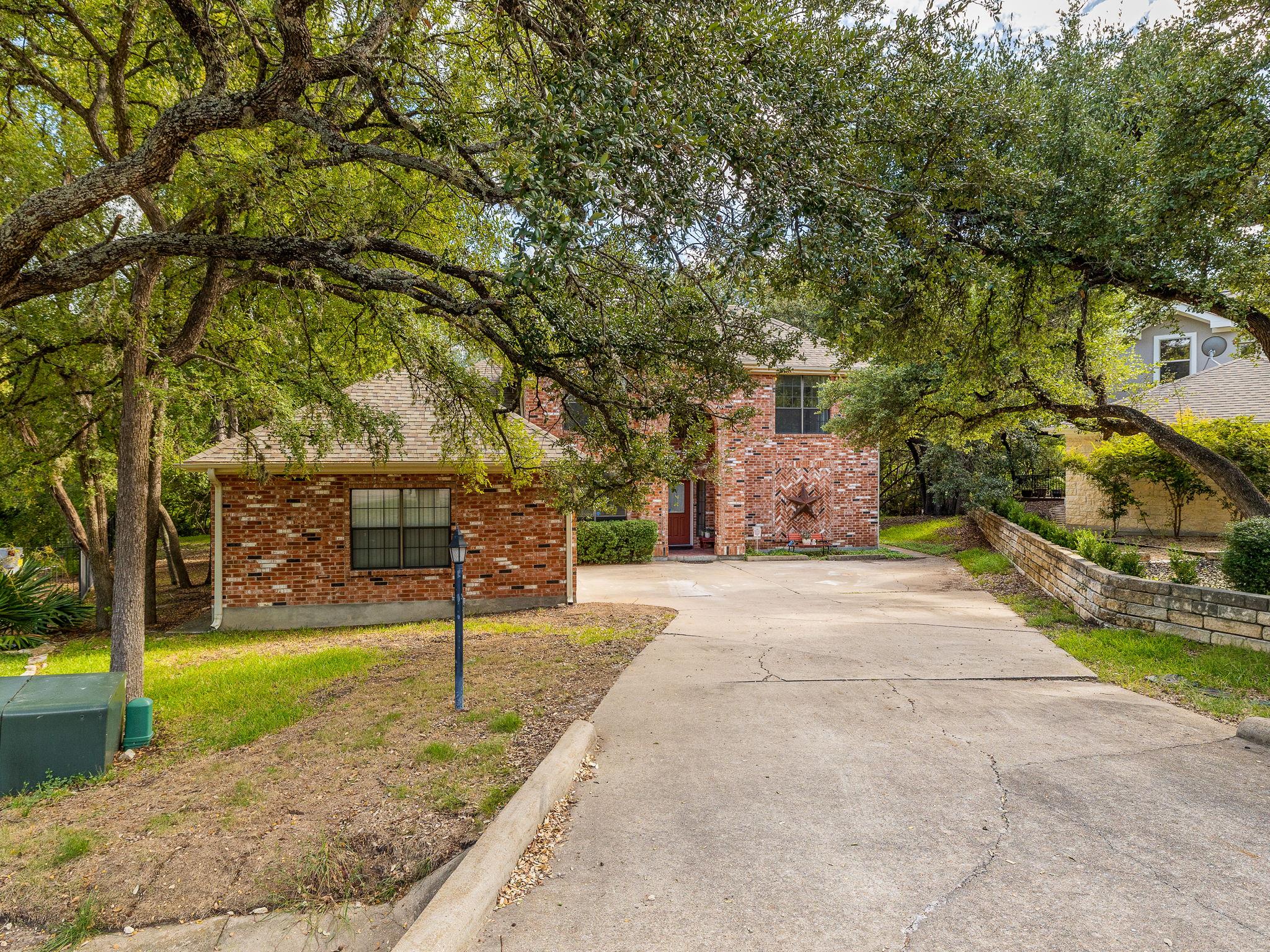 118 Deerfield CV