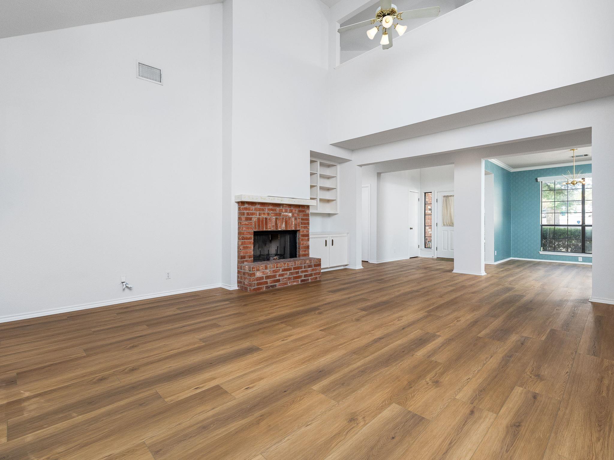 118 Deerfield CV