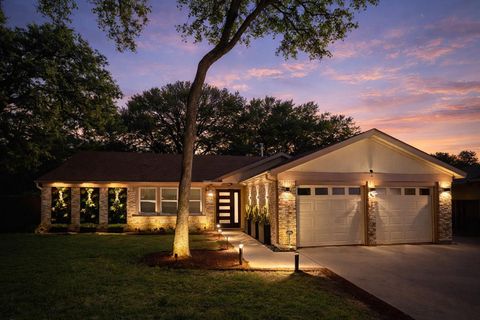 Tiny photo for 4202 Oak Creek DR, Austin, TX 78727 (MLS # 2849717)