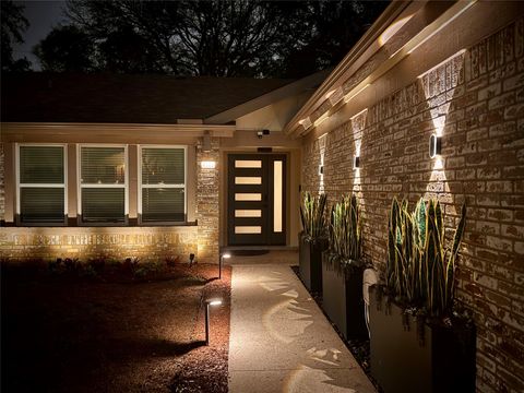 Tiny photo for 4202 Oak Creek DR, Austin, TX 78727 (MLS # 2849717)