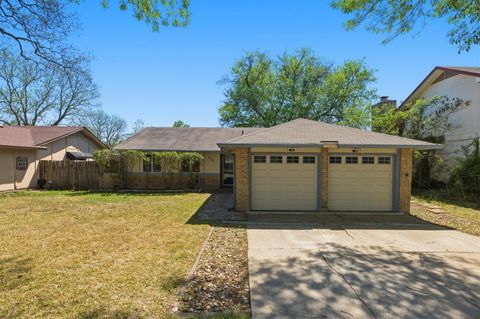 313 Blackberry DR Austin TX 78745