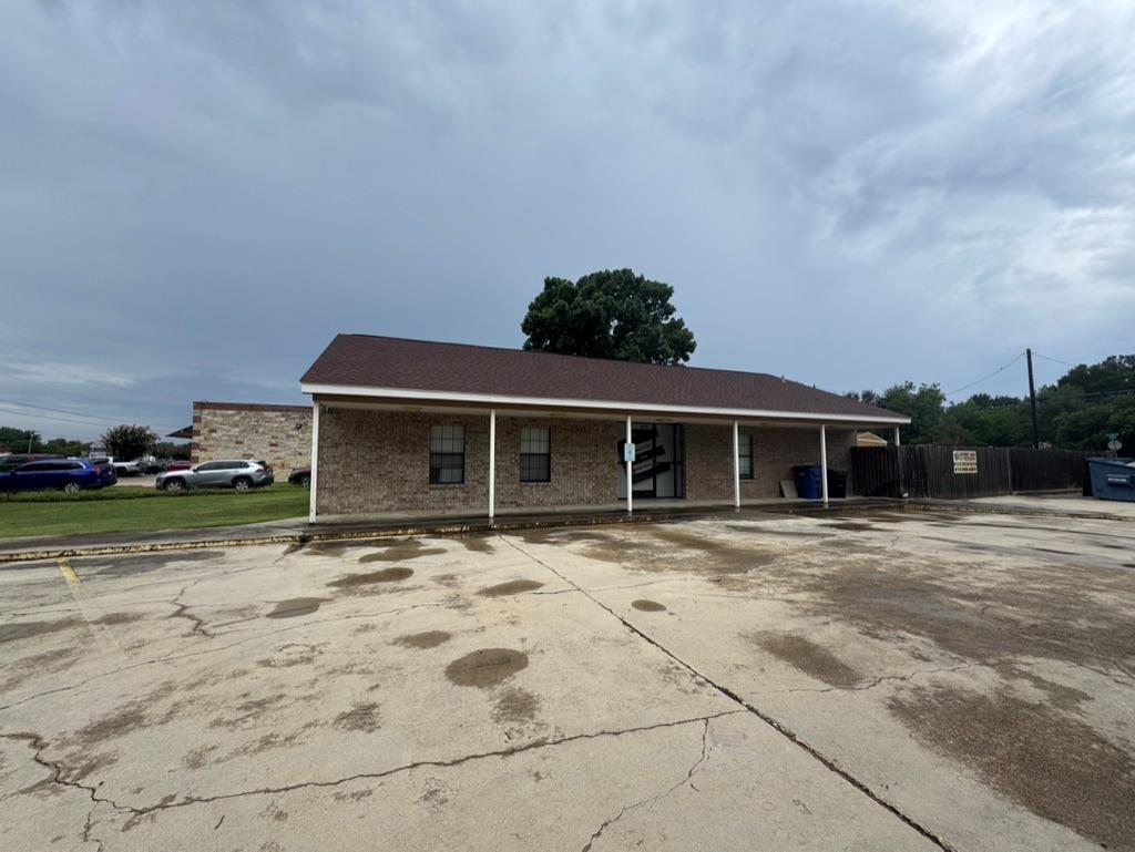 101 N Anthony ST