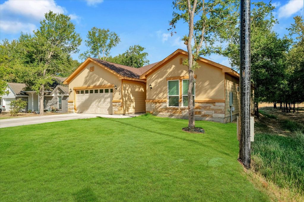 Photo of 116 WAIKAKAAUA Dr, Bastrop, TX 78602 (MLS # 3670770)