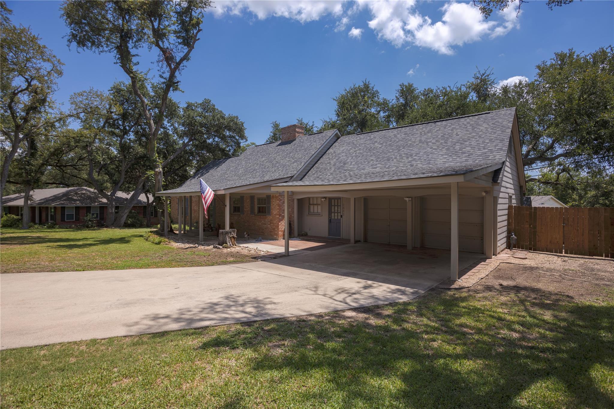 2642 Marlandwood CIR