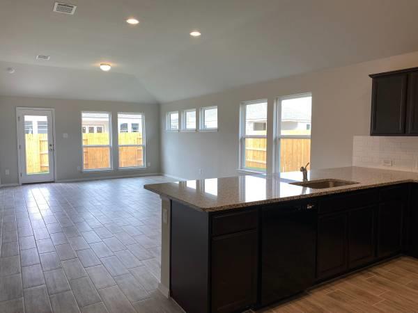 124 Trailside LN