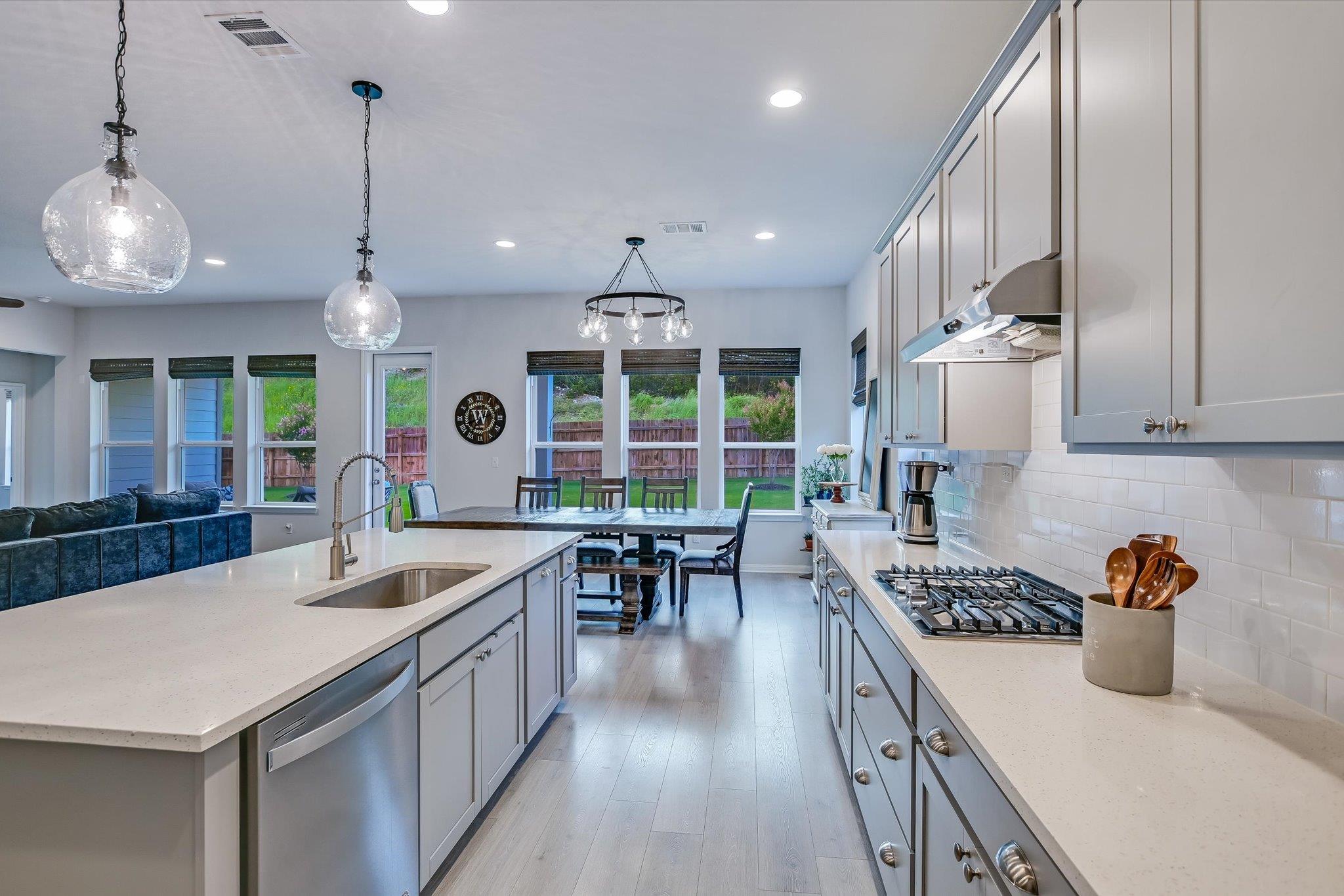 Liberty Hill, Texas 78642, United States, 4 Bedrooms Bedrooms, ,3 BathroomsBathrooms,Residential,Active,169697