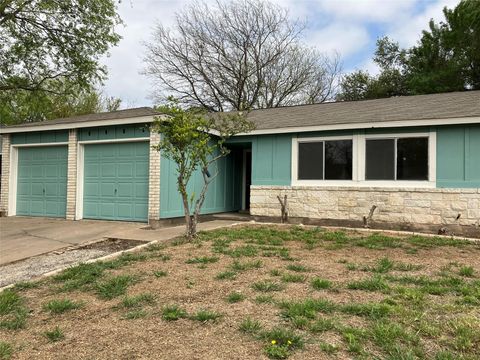 2508 Dovemeadow DR Austin TX 78744