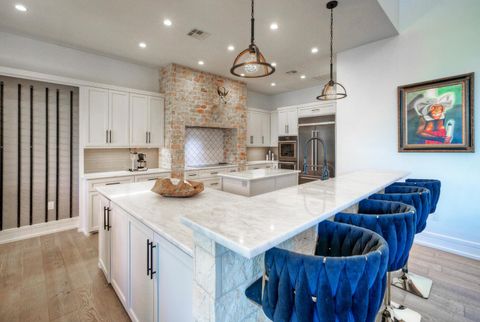 Tiny photo for 10 Monarch Oaks LN, The Hills, TX 78738 (MLS # 9311683)