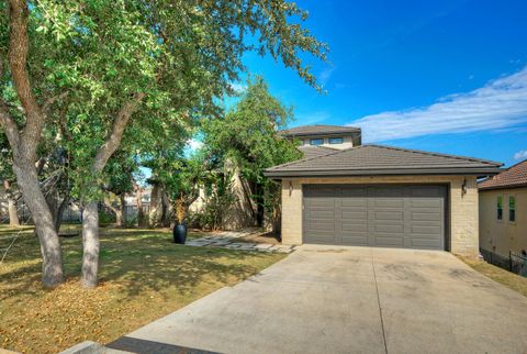 Tiny photo for 10 Monarch Oaks LN, The Hills, TX 78738 (MLS # 9311683)