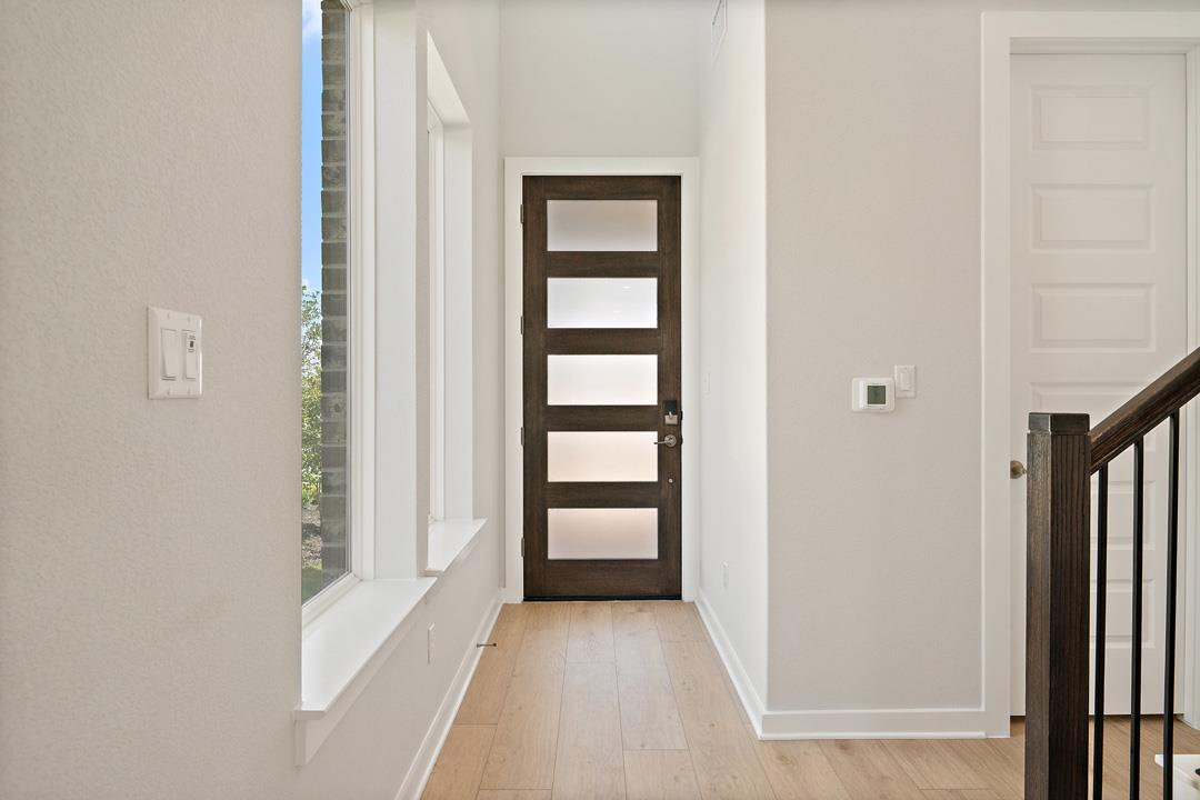 1097 North Roger Hanks Parkway