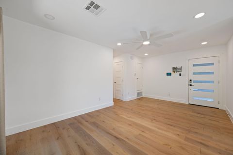 Tiny photo for 5804 Tracy Lynn LN #A, Austin, TX 78721 (MLS # 8134514)