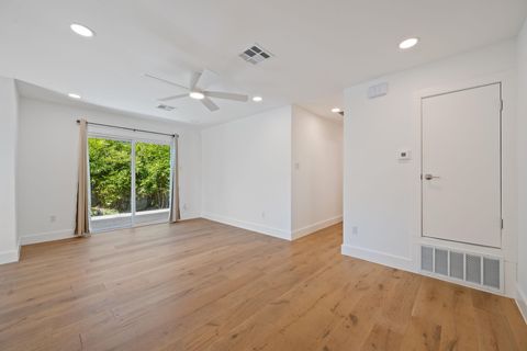 Tiny photo for 5804 Tracy Lynn LN #A, Austin, TX 78721 (MLS # 8134514)