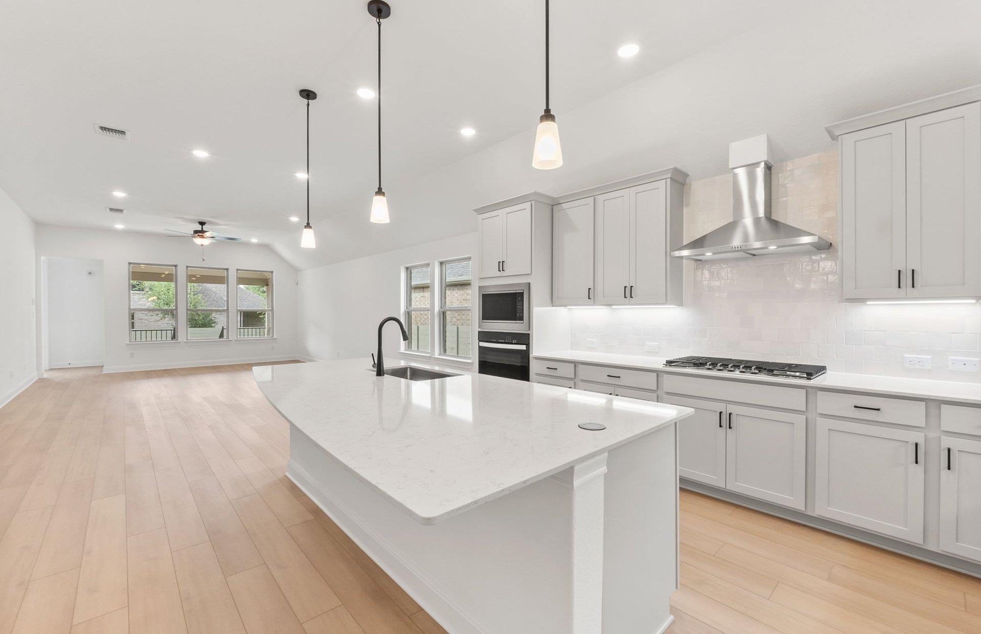 105 Peach Orchard LN