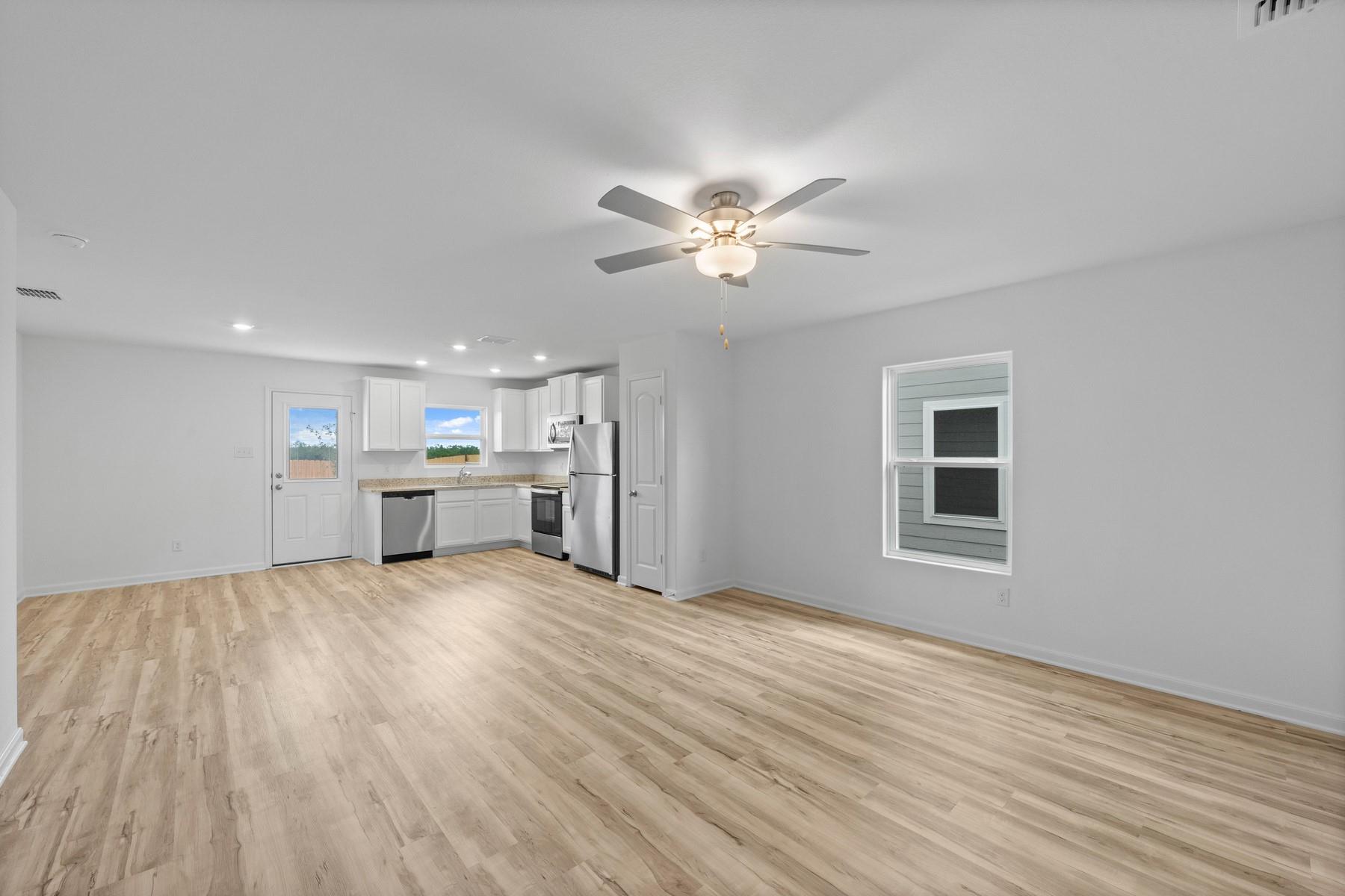 401 Silent Meadow RUN