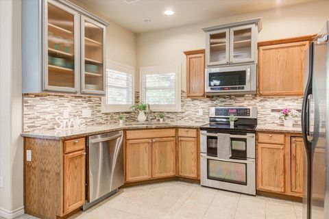 Tiny photo for 14911 Longbranch DR, Austin, TX 78734 (MLS # 2042934)