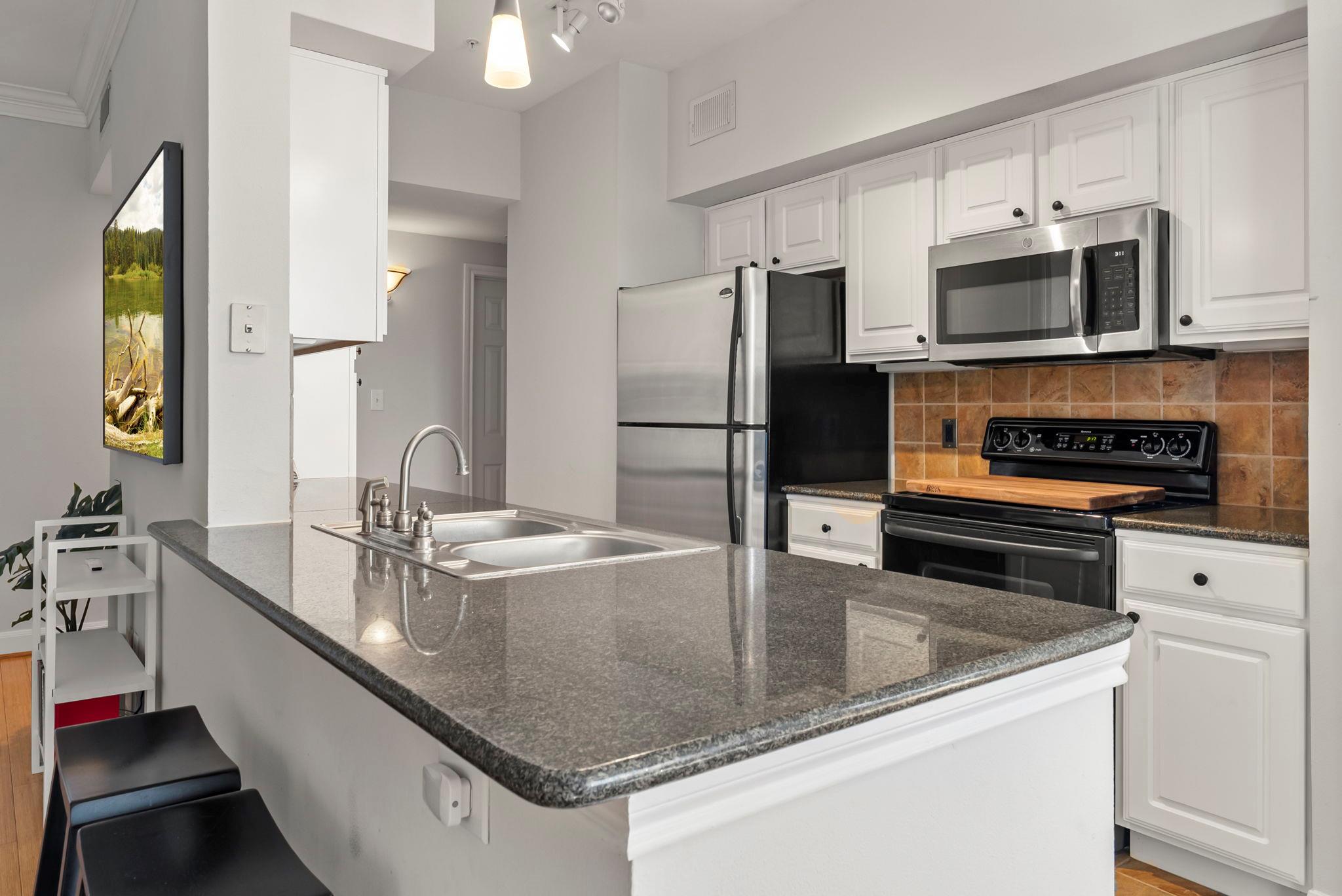 7701 Rialto BLVD 1426