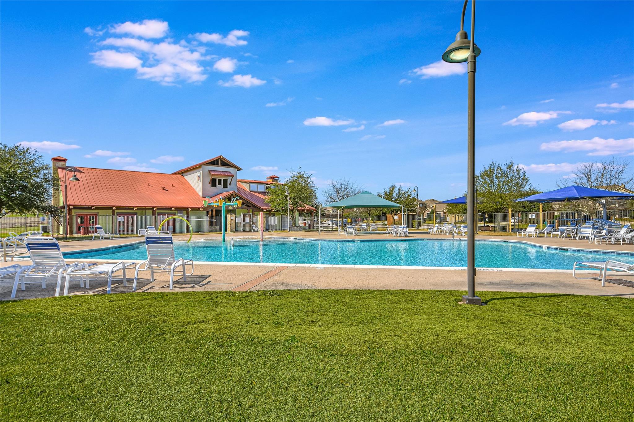 Pflugerville, Texas 78660, United States, 3 Bedrooms Bedrooms, ,2 BathroomsBathrooms,Residential,Pending,35544