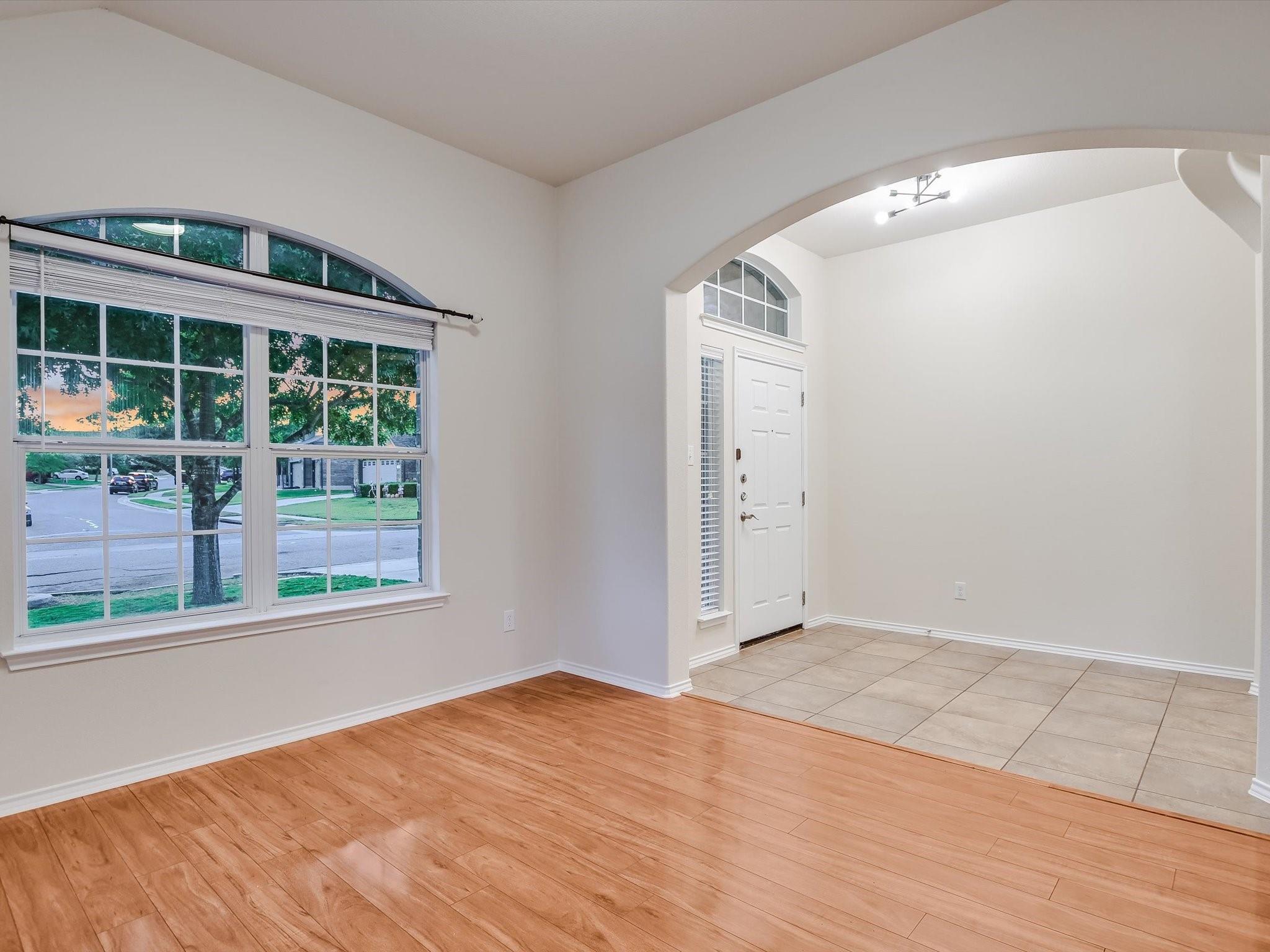 Pflugerville, Texas 78660, United States, 3 Bedrooms Bedrooms, ,2 BathroomsBathrooms,Residential,Pending,35544