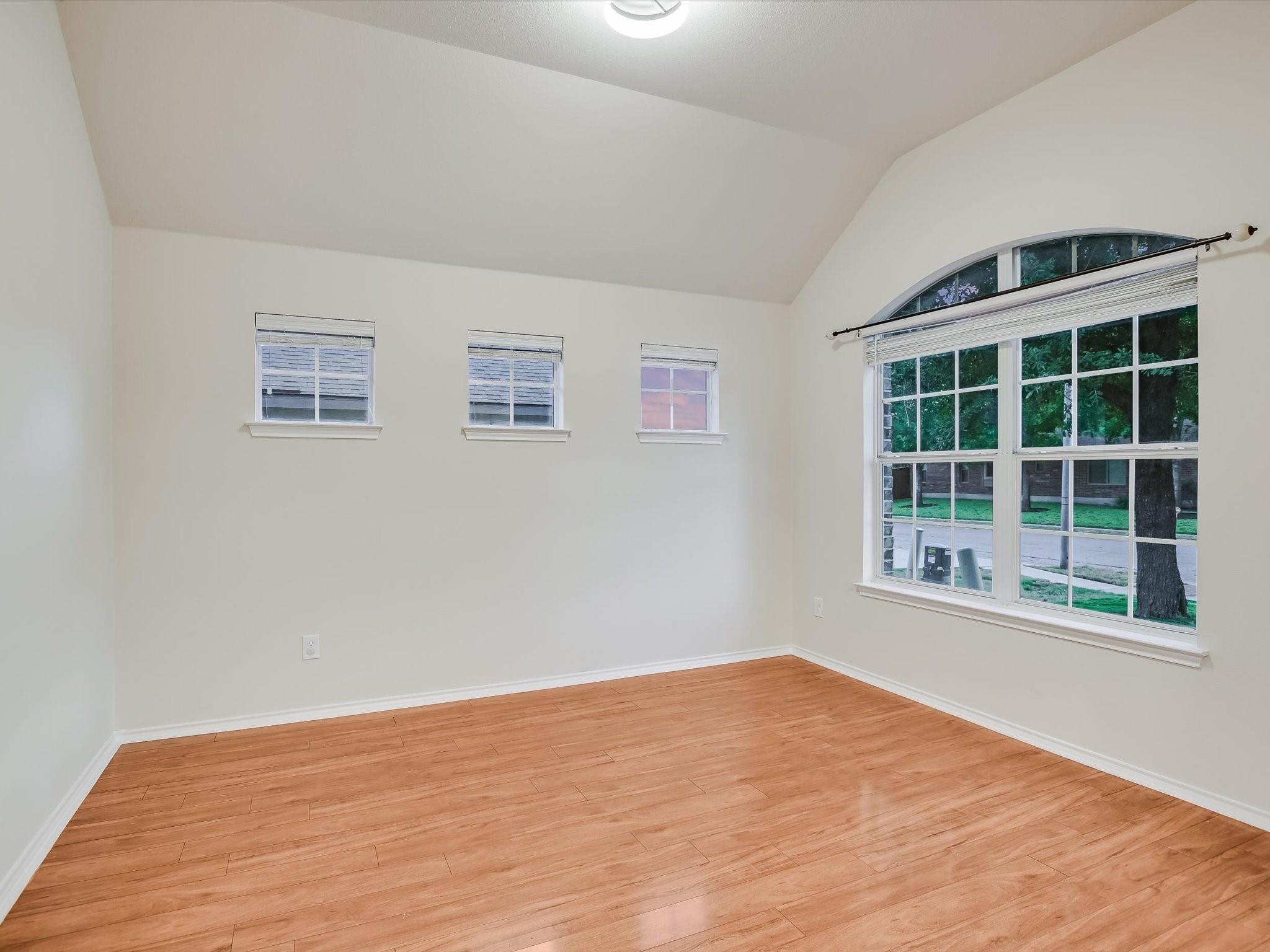 Pflugerville, Texas 78660, United States, 3 Bedrooms Bedrooms, ,2 BathroomsBathrooms,Residential,Pending,35544