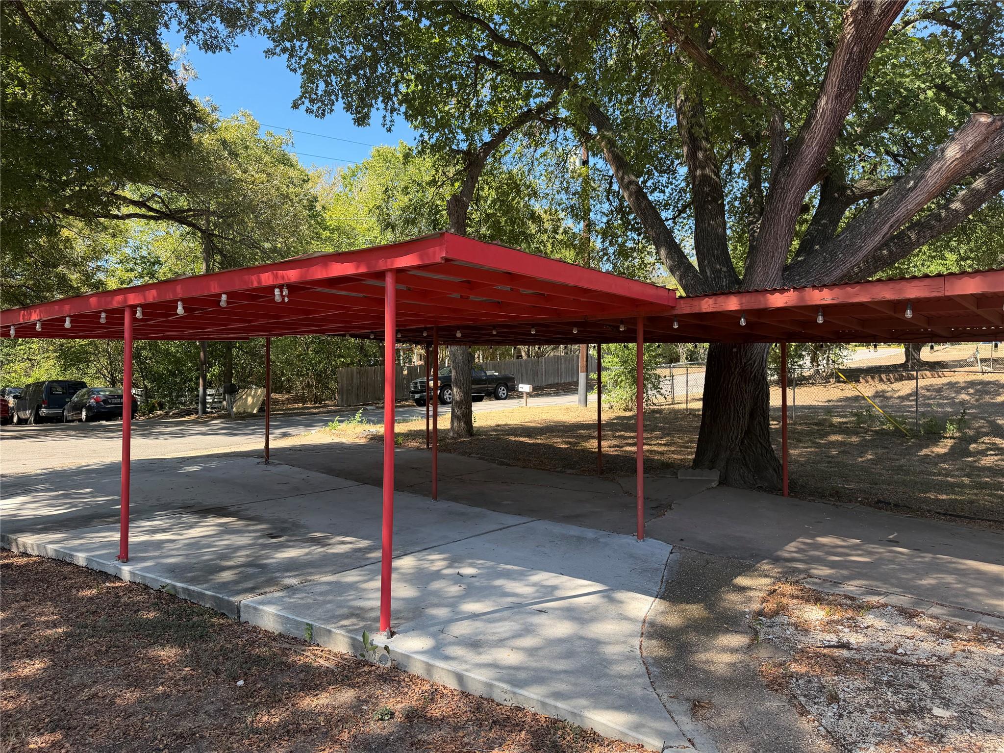 3602 Ferguson LN