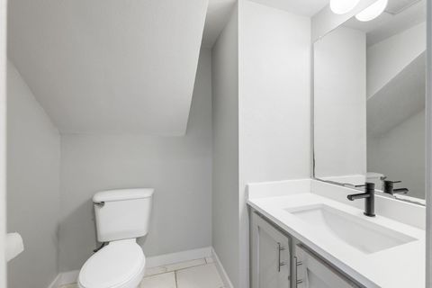 Tiny photo for 2001 Parker LN #129, Austin, TX 78741 (MLS # 3114963)
