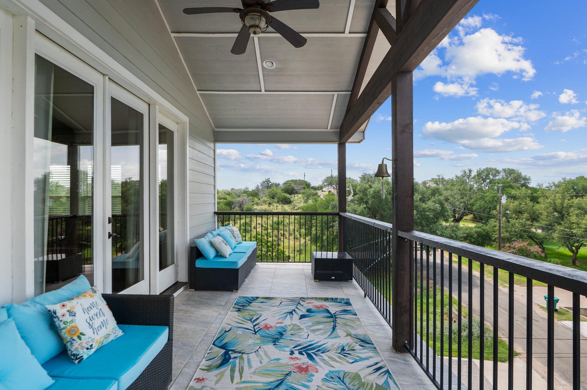 1513 Hill Top DR