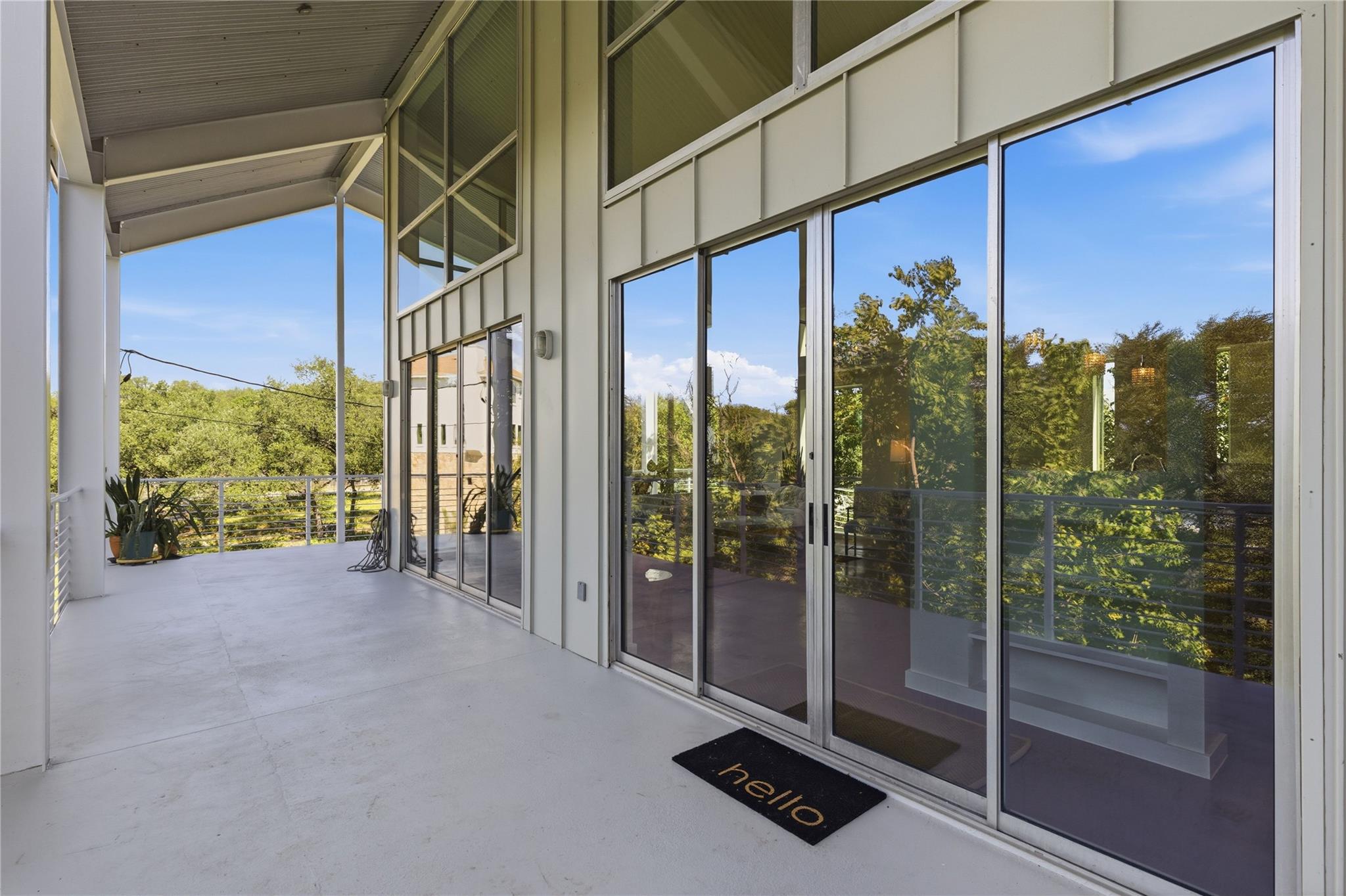 1312 Hurst HOLW